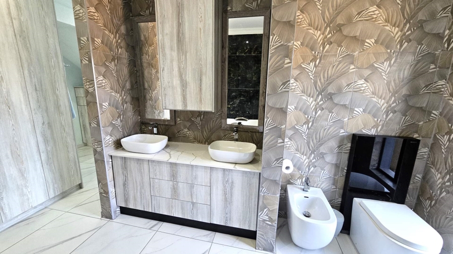 3 Bedroom Property for Sale in Estate D Afrique North West